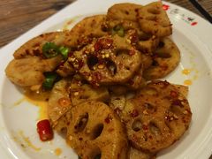 -范二妹独特烧烤夜宵城(宜宾总店)