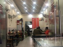 -特色罐罐香米线(渝南大道店)