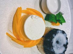 -美奈小馆·越南料理(中航城君尚购物中心店)