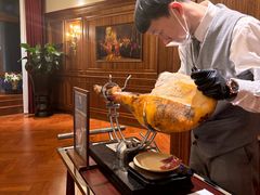 -马克西姆俄罗斯餐厅(通亚街店)