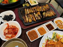 -釜山豚骨汤饭(芝罘万达广场店)