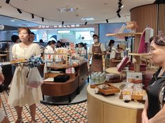 -CARINO BAKERY&CAFE(人广来福士店)