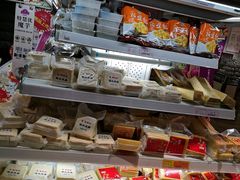 -永旺黄岛购物中心