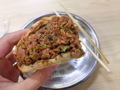 烧饼夹坛子肉-昌顺马记小吃店(昌盛园店)