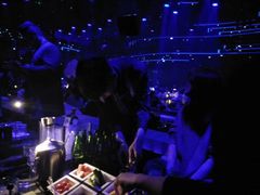 -欧米亚派对酒吧(绵阳店)