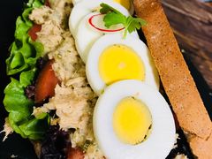 -HIGH FIVE哈福手工汉堡(桂林路店)