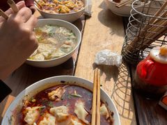-邓抄手