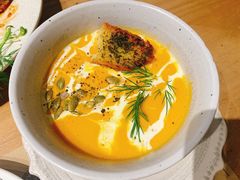 -Mark&Mars Restaurant