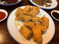 绍兴臭豆腐-咸亨酒店•非遗绍兴菜•中华老字号(堂吃餐厅)