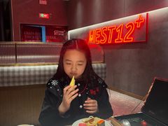 -西十二街牛排自助餐厅(大悦城店)