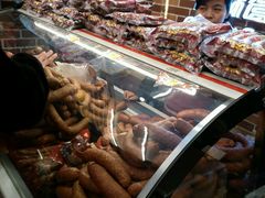 -秋林·里道斯(西七道街店)