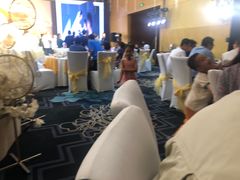 -青岛海尔洲际酒店