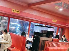 -何师傅美蛙鱼头(汉街店)