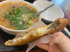 特色锅盔-顺华粉馆(桃园南路店)