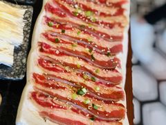-汉城烤肉·黑金冠(华山路店)