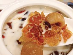 -广信牛奶甜品世家(台东店)