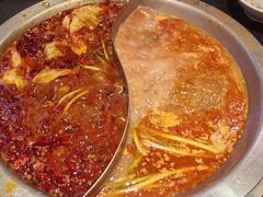 -沸炉重庆老火锅(军事博物馆店)