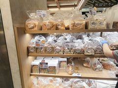 -山崎面包(静安久光店)