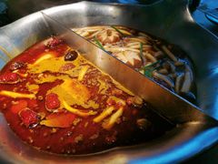 -湊湊火锅·茶憩(杭州湖滨银泰in77店)