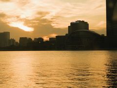 -丹东路渡口(轮渡站)