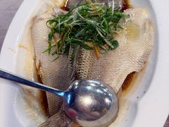 -明本湛江鸡•海鲜小厨(陈家祠店)