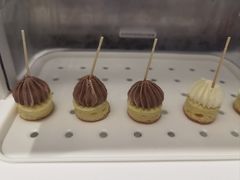 -花花卷卷·鲜食蛋糕(静安久光百货店)