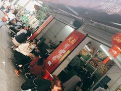 等位区-凤张螺蛳粉·爽口粉(跃进路总店)