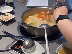 -椰小鸡·琼州糟粕醋·火锅(美兰缤纷城店)