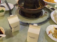 -满旗楼 北京烤鸭·涮羊肉火锅(武昌店)
