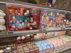 -泡泡玛特POPMART(蓝色港湾店)