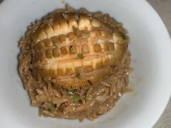 鱿鱼鲜鲍焖饭-壹零贰小馆(桂城石啃店)