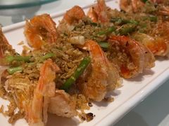 -思念果岭湖畔花房餐厅