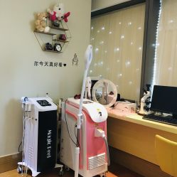 -菲秀家科技美颜SPA生活馆