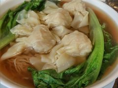 鲜虾云吞面-皇后餐厅-煲仔·小菜·打边炉(古北店)