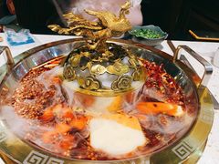 -炙爱鮮貨火锅(中东砂之船店)