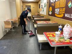 -华莱士·全鸡汉堡(五爱道店)