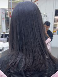 -首脑美发沙龙