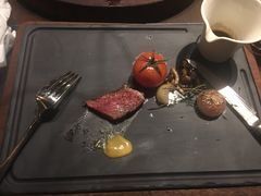 战斧牛排-恰餐厅及酒吧 CHAR Bar & Grill (北京丽都皇冠假日店)