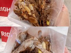 -HOT CRUSH趁热集合·现烤面包(上海环球港店)