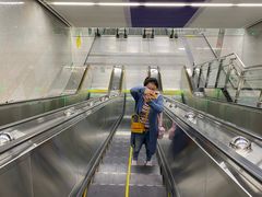 -红土地(地铁站)