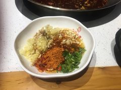 -牛华八婆麻辣烫(龙湖U城店)