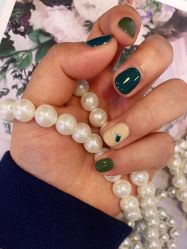 -蜜丝卡伦美甲美睫半永久