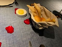 前菜面包-弦月窗LUNETTE BY AMANDA(复兴路店)