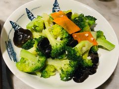 -小菜园新徽菜(常州金坛吾悦店)