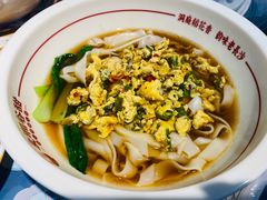 -呷佬·长沙手工米粉(金沙江路店)