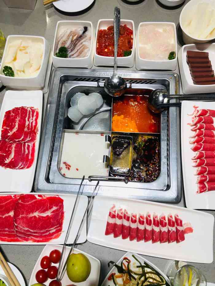 海底捞火锅德思勤四季汇店