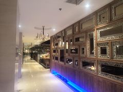 -青年公社烤鸭(青年路店)