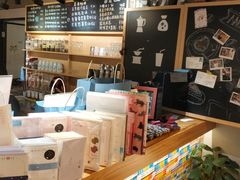 -猫的天空之城概念书店(苏州诚品店)
