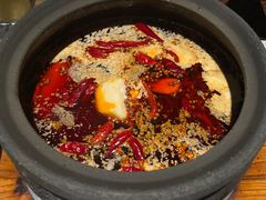 -郑记·古法黑砂锅串串(龙泉店)