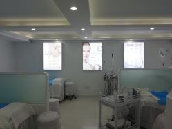 -Return·蕾特恩祛痘·皮肤管理中心